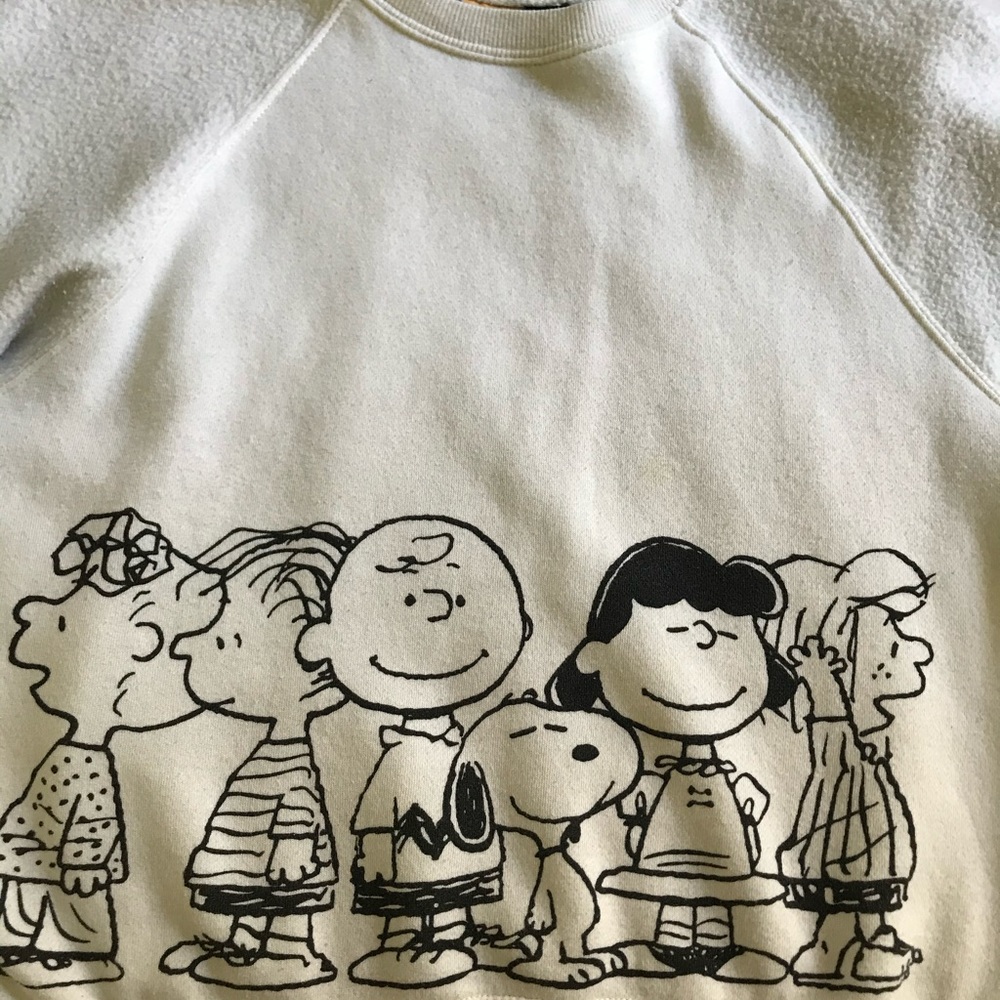 long sleeve peanuts shirt
